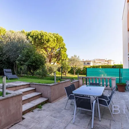 Appartement Spacious Pool And Parking